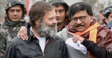 Team Uddhav's Sanjay Raut Joins Rahul Gandhi's Bharat Jodo Yatra In Kashmir