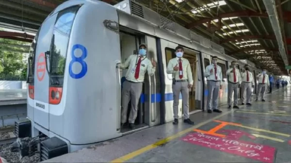 DMRC to launch India's first virtual shopping, metro recharge app for commuters