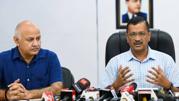 Kejriwal Govt Accused Of 'Political Snooping', Lt Guv Seeks President's Nod For Action